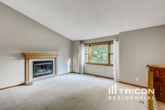 Building Photo - 12015 60th Pl N