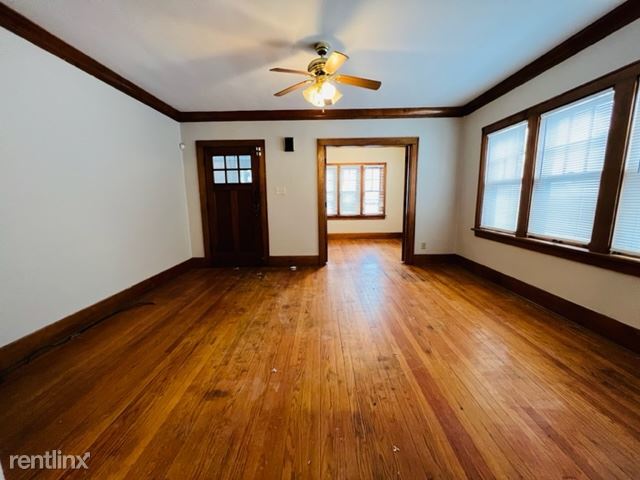 Building Photo - 4 br, 2 bath House - 4273 Wirt St