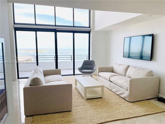 Foto del edificio - 151 SE 15th Rd