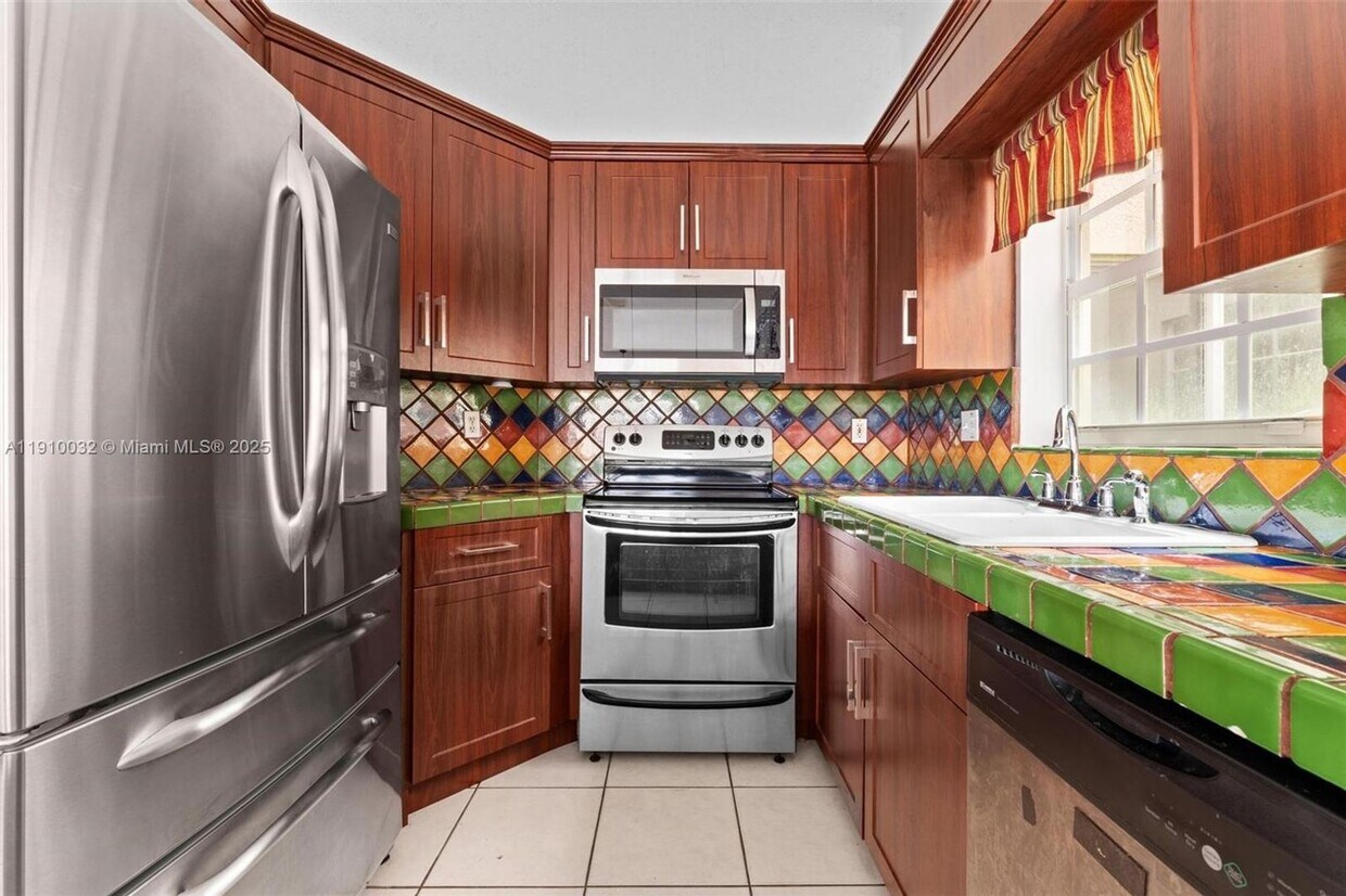 Foto principal - 15793 SW 43rd St