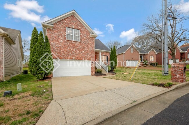 Building Photo - 2026 Spring Branch Dr
