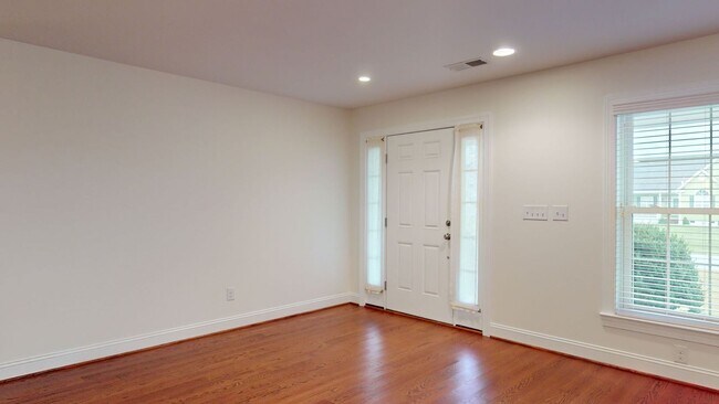 Foto del edificio - 202 Tidewater Dr