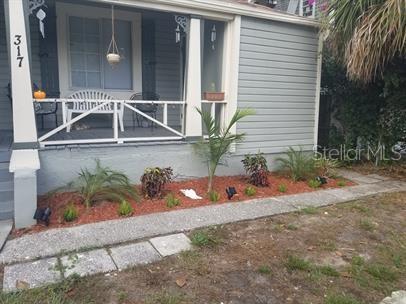 Building Photo - 317 E Tarpon Ave