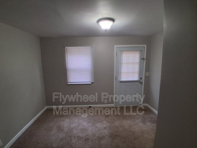 Building Photo - 81 Elberta St