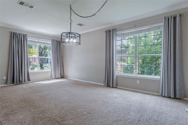 Building Photo - 4905 Carrotwood Dr
