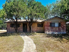 Building Photo - 1710 Sun Beam Dr