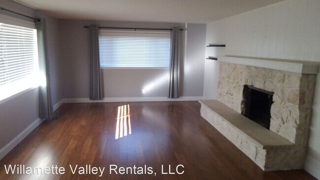 Building Photo - 4 br, 2.5 bath House - 1895 Tabor St