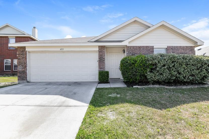 Foto principal - 4913 Water Ridge Ln