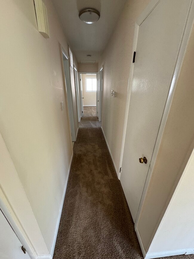 Building Photo - 205 Kerby Pky