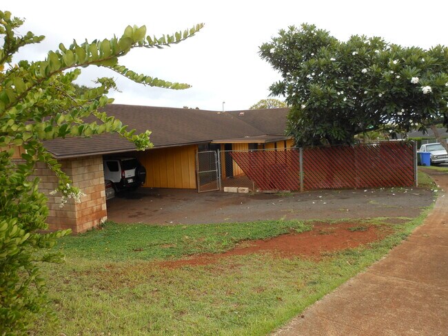 Building Photo - 1299 Hooli Cir