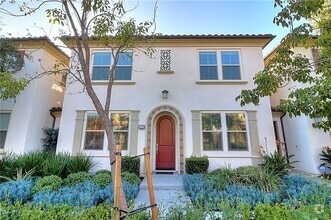 Building Photo - 125 Wild Rose
