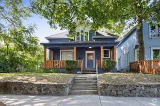 Building Photo - 368 E 7th Ave