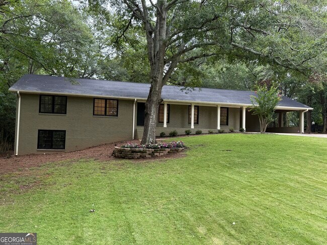 Foto del edificio - 185 Landor Dr