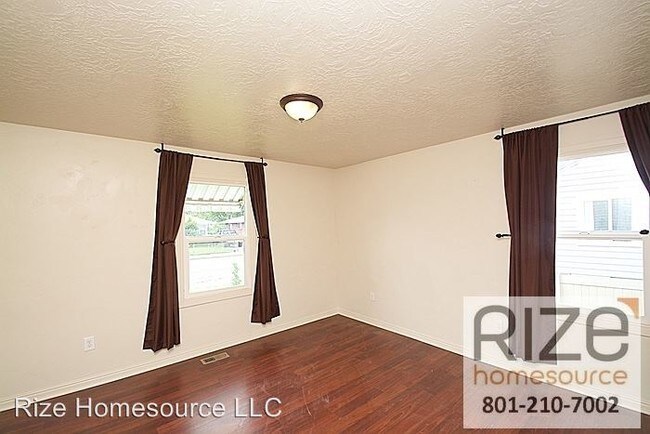 Building Photo - 354 N 800 W