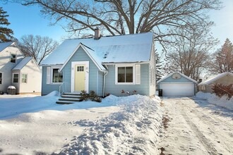 Building Photo - 96 Vander Veen Ave