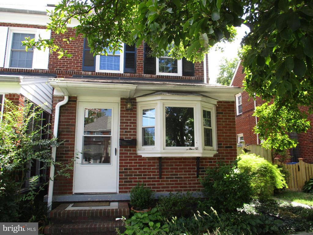 Primary Photo - 1102 16th St S