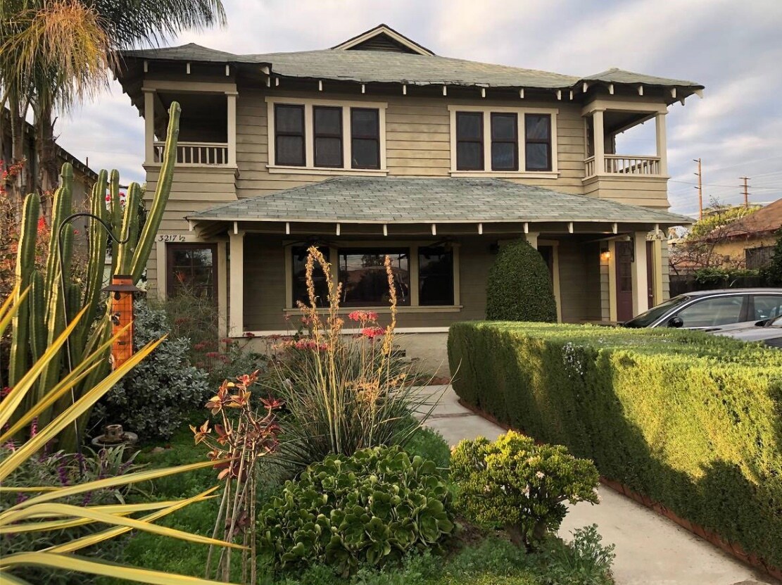 Foto principal - 3217 Huron St