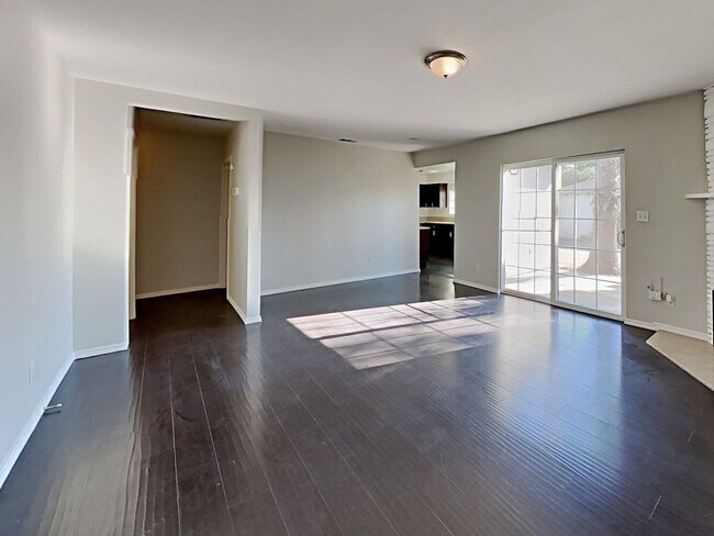 Building Photo - 7062 Coldwater Canyon Ave