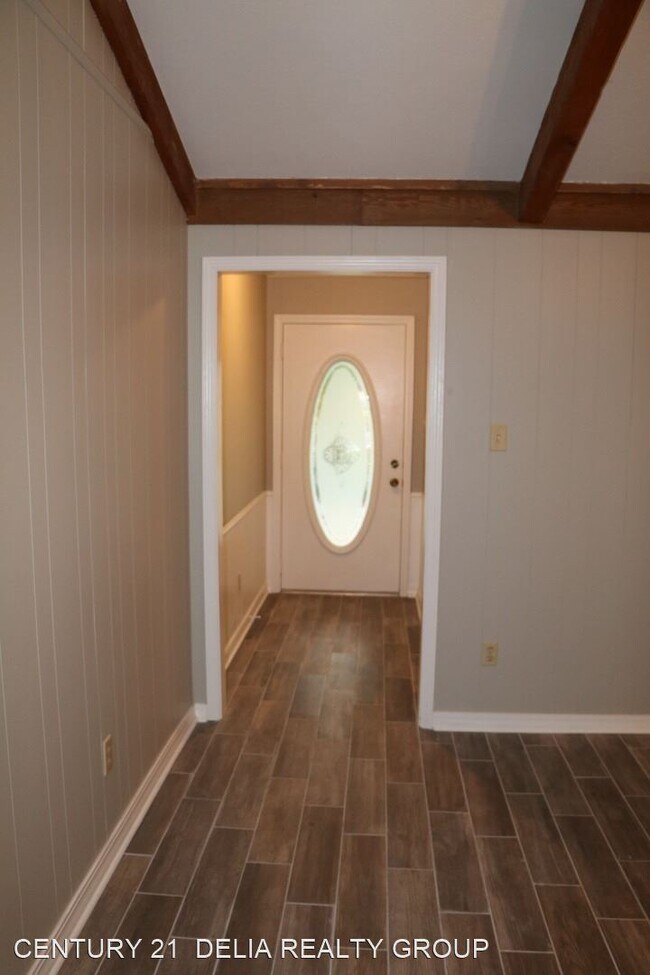 Building Photo - 3 br, 2 bath House - 8857 Hwy 111