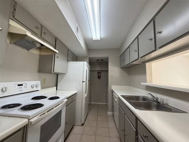 Building Photo - 7200 W T C Jester Blvd