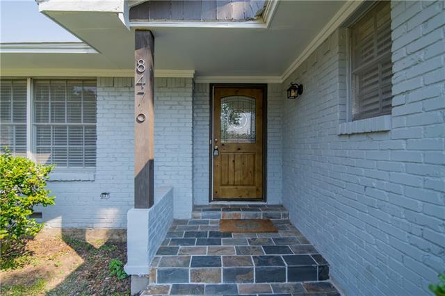 Building Photo - 8476 Sweetwood Dr