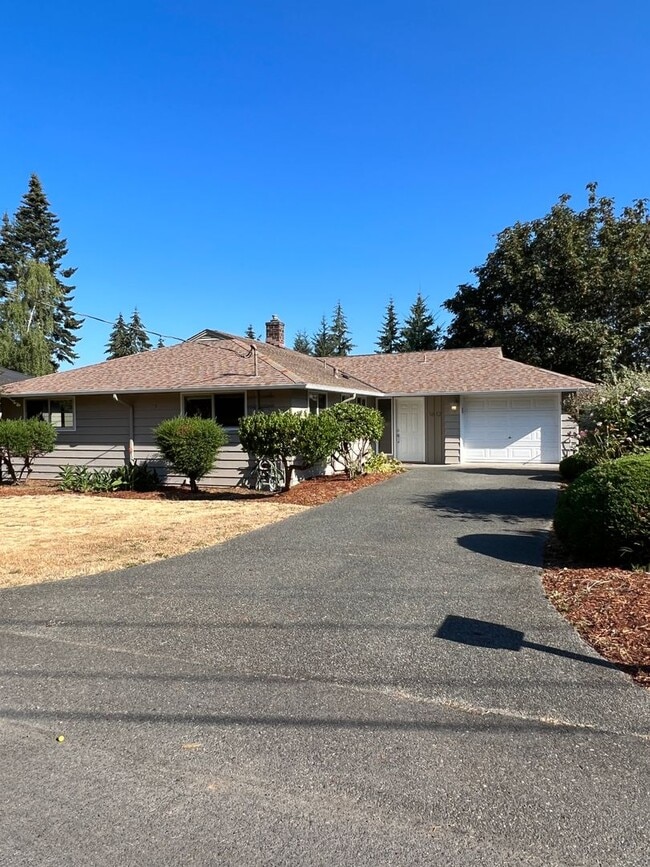 Building Photo - 1612 SW 166th St