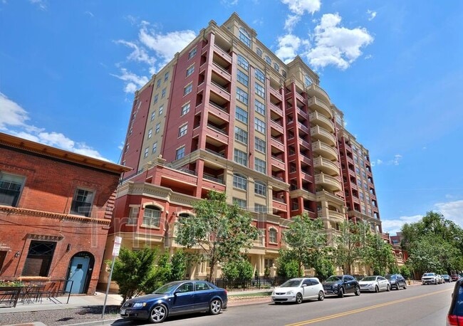 Building Photo - 1950 Logan St