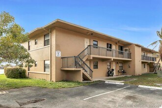 Building Photo - 6715 W 26th Dr