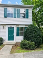 Building Photo - 630 Lex Dr