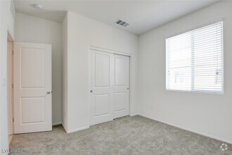 Building Photo - 5728 CRENELLATED St