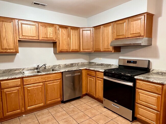 Foto del edificio - 2611 E Martha Pl