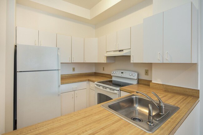 Foto del edificio - 300 Hudson St