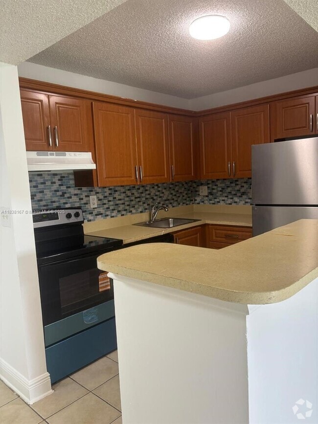 Building Photo - 7110 NW 179th St
