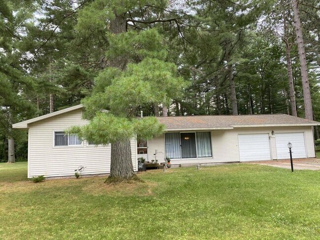 Building Photo - 1061 Patrick Dr