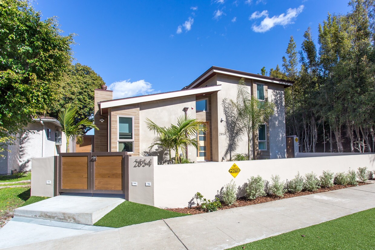 2854 Westwood Blvd, Los Angeles, CA 90064 House Rental in Los Angeles