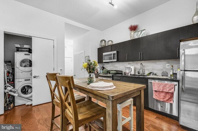 Foto del edificio - 2321 Fitzwater St