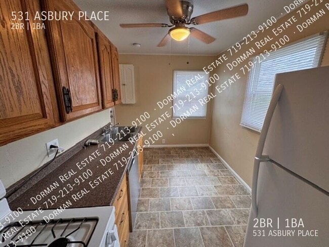 Building Photo - 531 Asbury Pl