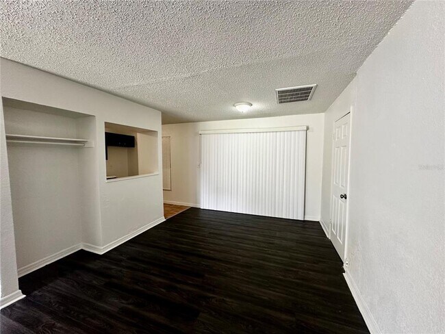 Building Photo - 4655 Cepeda St