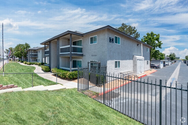 Building Photo - Montecito Apartments