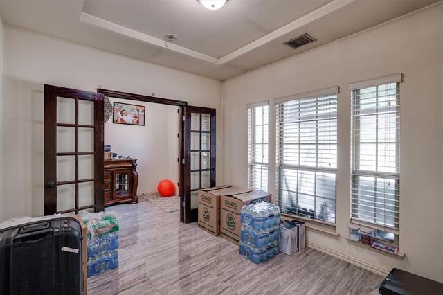 Foto del edificio - 13704 Blueberry Hill Dr