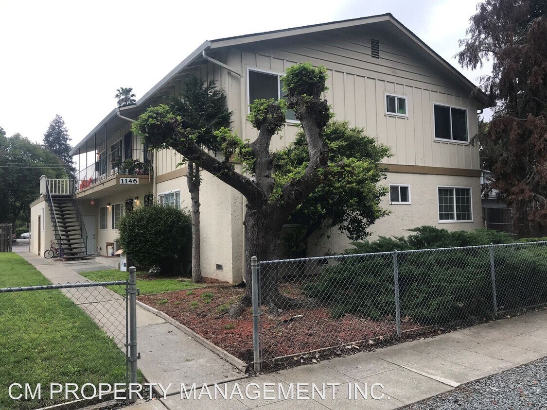 Primary Photo - 1146 Carlsbad Dr
