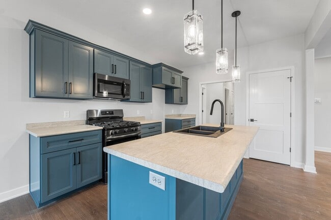 Building Photo - 1407 Tamalpais Dr