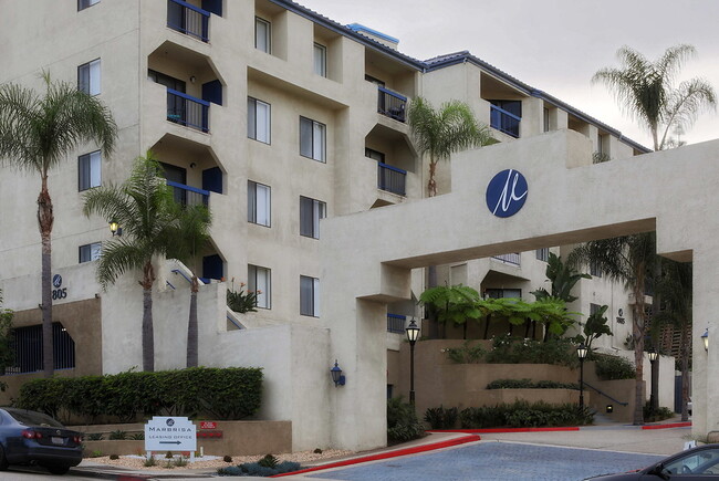 Building Photo - Marbrisa