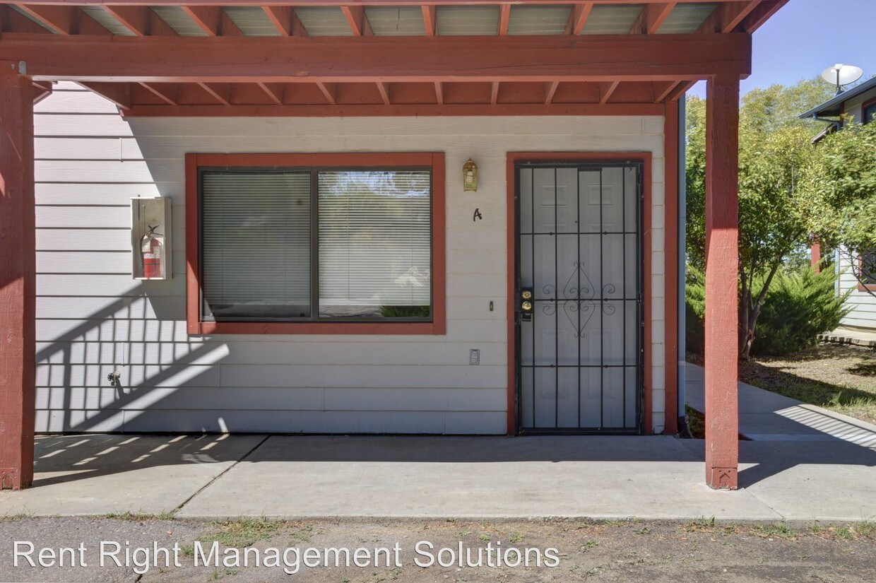 Foto principal - 1122 Stetson Rd