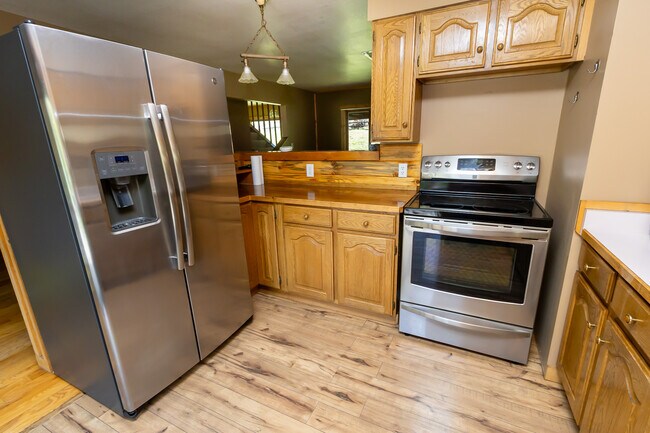 Building Photo - 10278 County Rd 8