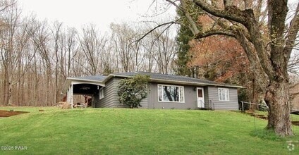 Building Photo - 1561 PA-171