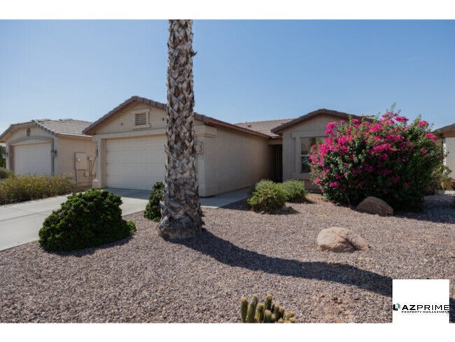 Foto del edificio - Discover this Lovely 2/2 House in a Desira...