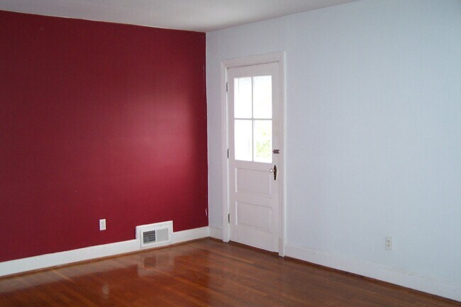 Foto del edificio - 3403 Cutshaw Ave