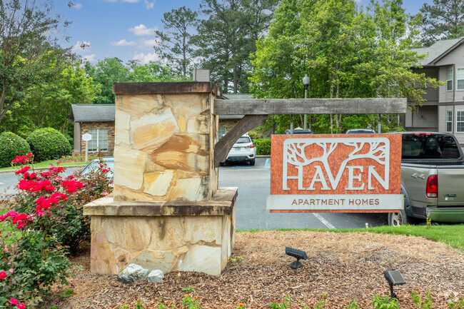 Chace Lake Apartments for Rent - Hoover, AL - 34 Rentals | Apartments.com