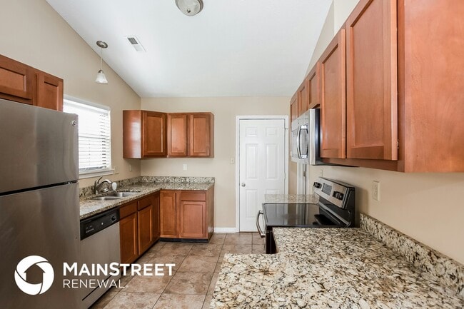 Building Photo - 12328 Cobblestone S Dr